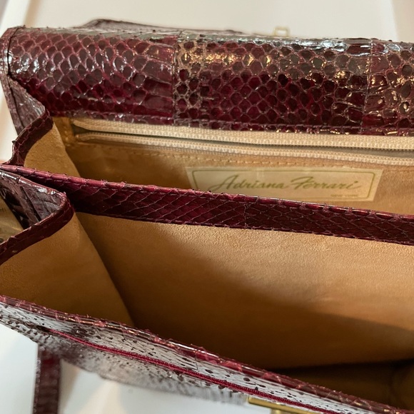 NWOT Made in Italy - vintage Adriana Ferrari genuine snakeskin bag. - Picture 6 of 11